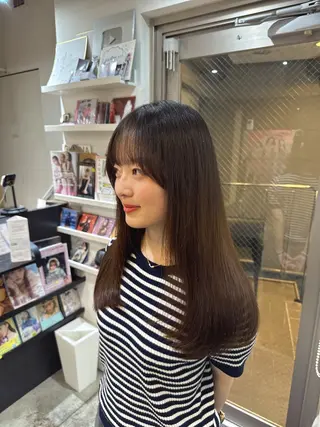 ロング 🌈レイヤーカット/ ハイトーン🌈タクマのヘアスタイル