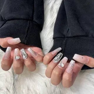 ロング mao .のネイルデザイン