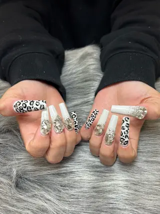 ネイル MIHANA 西川口 / NAGISAᐩᕀのネイルデザイン