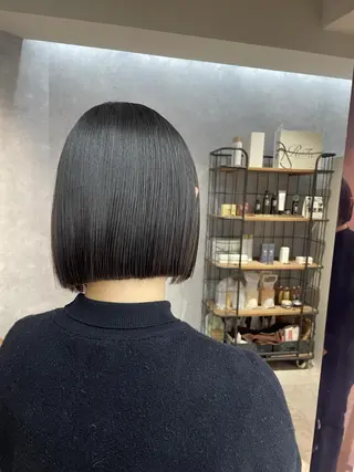 ミディアム Cielro/ダブル カラー/西田咲希のヘアスタイル