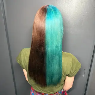 ロング カラー ★デザインカラー ハイトーン ももか★のヘアスタイル