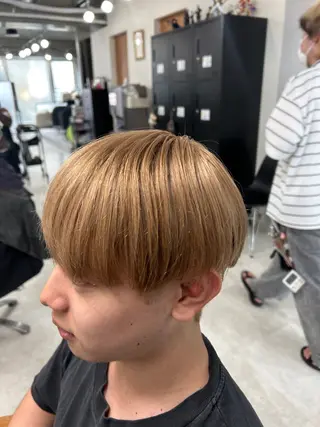 カラー カズキ🌼曲がる 縮毛矯正のヘアスタイル