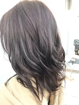 セミロング 佐々木 浩之のヘアスタイル