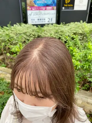 ミディアム デザインカラー/ボブ ブリーチカラー/ユリのヘアスタイル