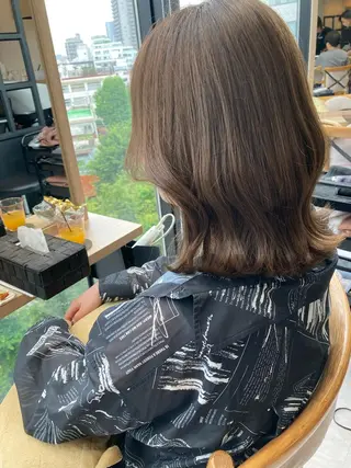 ミディアム ✨色持ちの良い艶 カラー✨蟹江真世のヘアスタイル