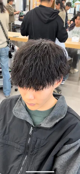 パーマ メンズ 🔥メンズカット＋ パーマの達人🔥のヘアスタイル