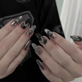 ネイル エリ🫧 nail池袋東口のネイルデザイン