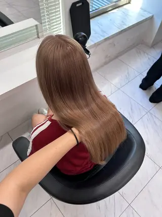 カラー 透明感ベージュ🤎 ナチュラルレイヤーのヘアスタイル