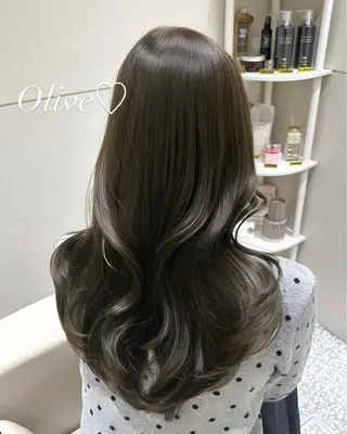 セミロング カラー 🩷韓国ヘア/ヨシン モリ🩷Maikaのヘアスタイル