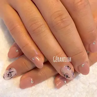 ネイル GéRanium Harukaのネイルデザイン