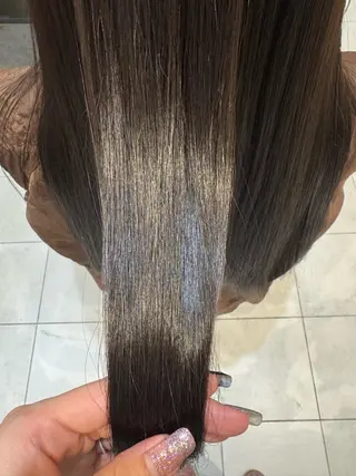 カラー 小林 菜々美のヘアスタイル