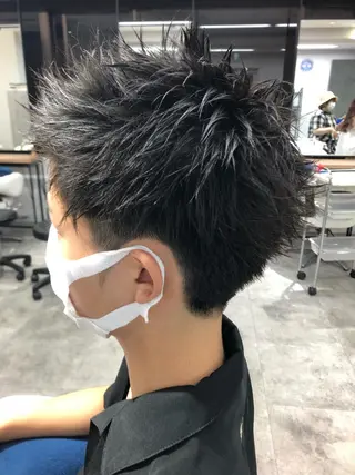 メンズ Noyヨシモト ヒロトのヘアスタイル