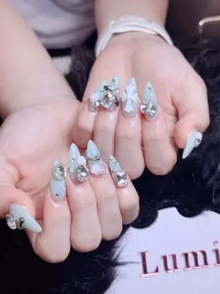 ネイル Lumi Shinokuboのネイルデザイン