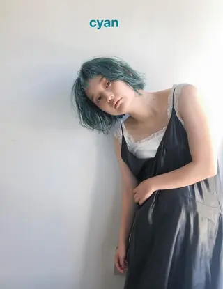 ミディアム カラー パーマ CEINE PATHのヘアスタイル