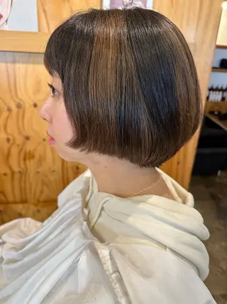 ショート カラー レイヤー/ナチュラル 💐nao.のヘアスタイル