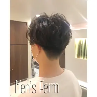 パーマ メンズ チーフデザイナー 若林 麻衣のヘアスタイル
