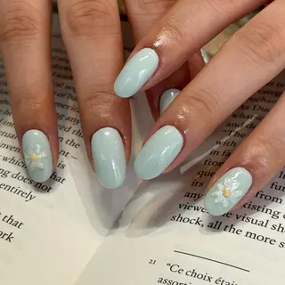 ネイル 松下 桃子のネイルデザイン