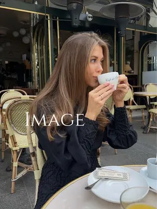 ミディアム 🤍モテレディヘア 🤍Hitohaのヘアスタイル