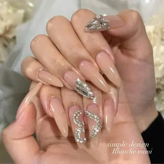 ネイル Blanche mimi.u_aのネイルデザイン