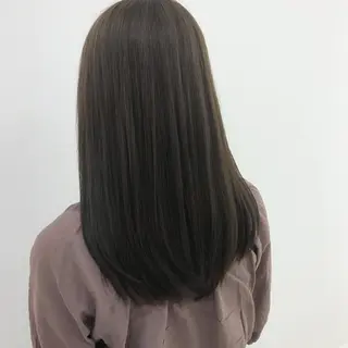 セミロング カラー ヘアアレンジ 🥀似合わせ🥀 柔らかカラー・タイトのヘアスタイル