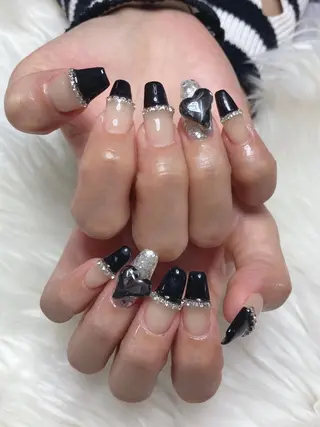 ネイル C ✨Mのネイルデザイン