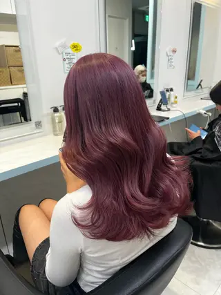セミロング カラー ブリーチカラー 🩵MIZUKIのヘアスタイル