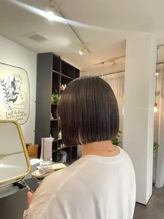 ショート 西野 優夏のヘアスタイル