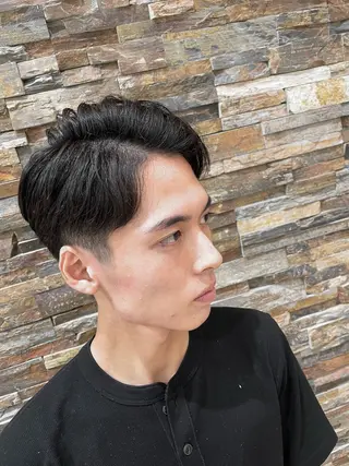 ショート メンズ 岩尾 瑛斗のヘアスタイル