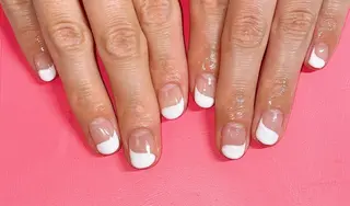 ネイル VIERU 🌈🎀💖のネイルデザイン