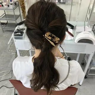 ヘアアレンジ 名倉 彩乃のネイルデザイン
