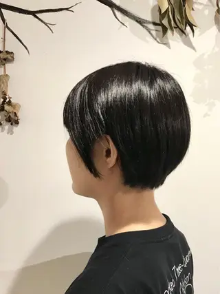 ショート カラー 河野 行史のヘアスタイル
