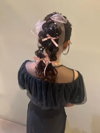 ロング ヘアアレンジ ボウ🪞ヘアセット /メイク/マツパのマツエク・マツパデザイン
