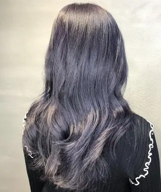 ロング カラー くまがい みゆ【edge.】のヘアスタイル