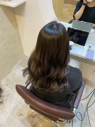 ロング 【髪質改善 艶髪】 布川 莉穂のヘアスタイル