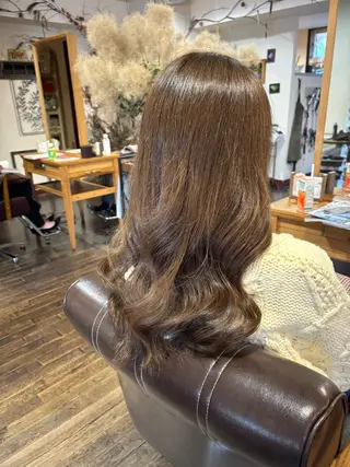 カラー アカリ😸🫶 カラーリスト🧡のヘアスタイル