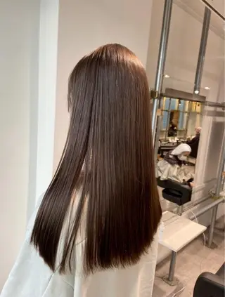 カラー 透明感ベージュ🤎 ナチュラルレイヤーのヘアスタイル