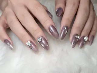 ミディアム RIZZ KYOTOのネイルデザイン