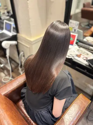 セミロング 藤井 ユウキのヘアスタイル