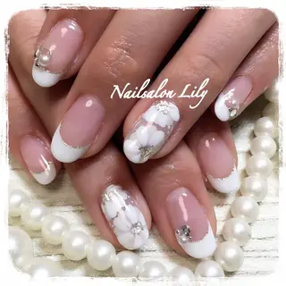 ネイル Lily*nail 🌻Mii🌻のネイルデザイン