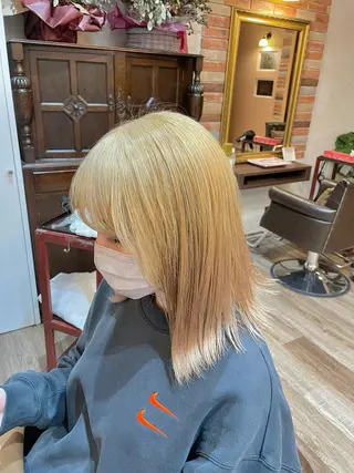 ミディアム マツノ ユウキのヘアスタイル