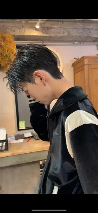 ショート パーマ メンズ 🫧🇰🇷韓国ヘア レイヤー🐺Yutaのヘアスタイル