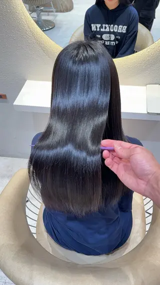 セミロング カラー 縮毛矯正✨🫧 レイヤー川村利幸のヘアスタイル