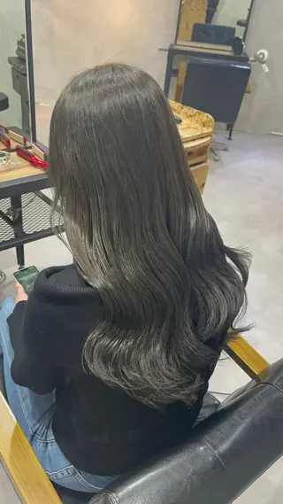 ロング lena🎀 透明感カラー/韓国風のヘアスタイル