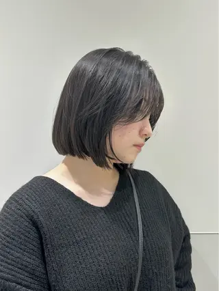 ショート カラー パーマ ヘアアレンジ メンズ 切りっぱなしヘアボブ ミディアムヘアRYOのヘアスタイル