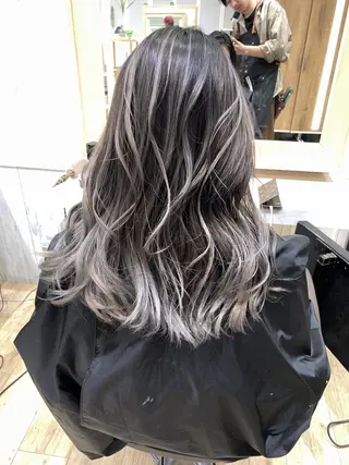 ロング カラー LUSTRE クロサワのヘアスタイル