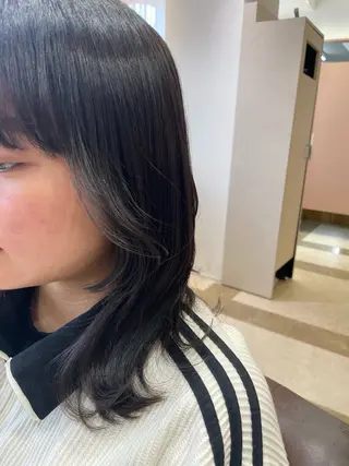 ミディアム 🧸顔周りカット /透明感🎀のヘアスタイル