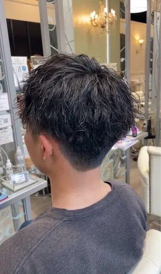 ショート パーマ メンズ 西村 駿希のヘアスタイル