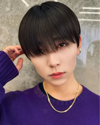 メンズ 曲がる縮毛矯正 センターパート/翼のヘアスタイル