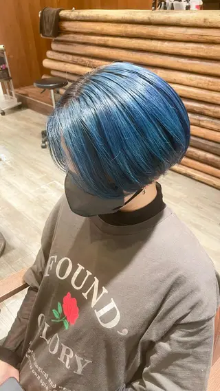 ショート カラー ゆう🫧 透明感/ハイトーンのヘアスタイル