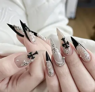 ネイル エリ🫧 nail池袋東口のネイルデザイン